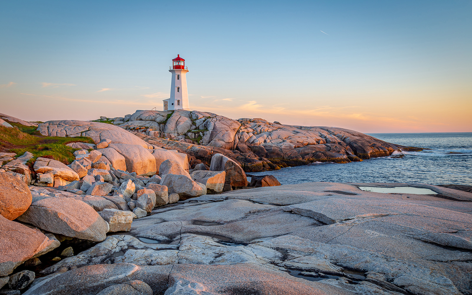 PeggysCoveLighthouse